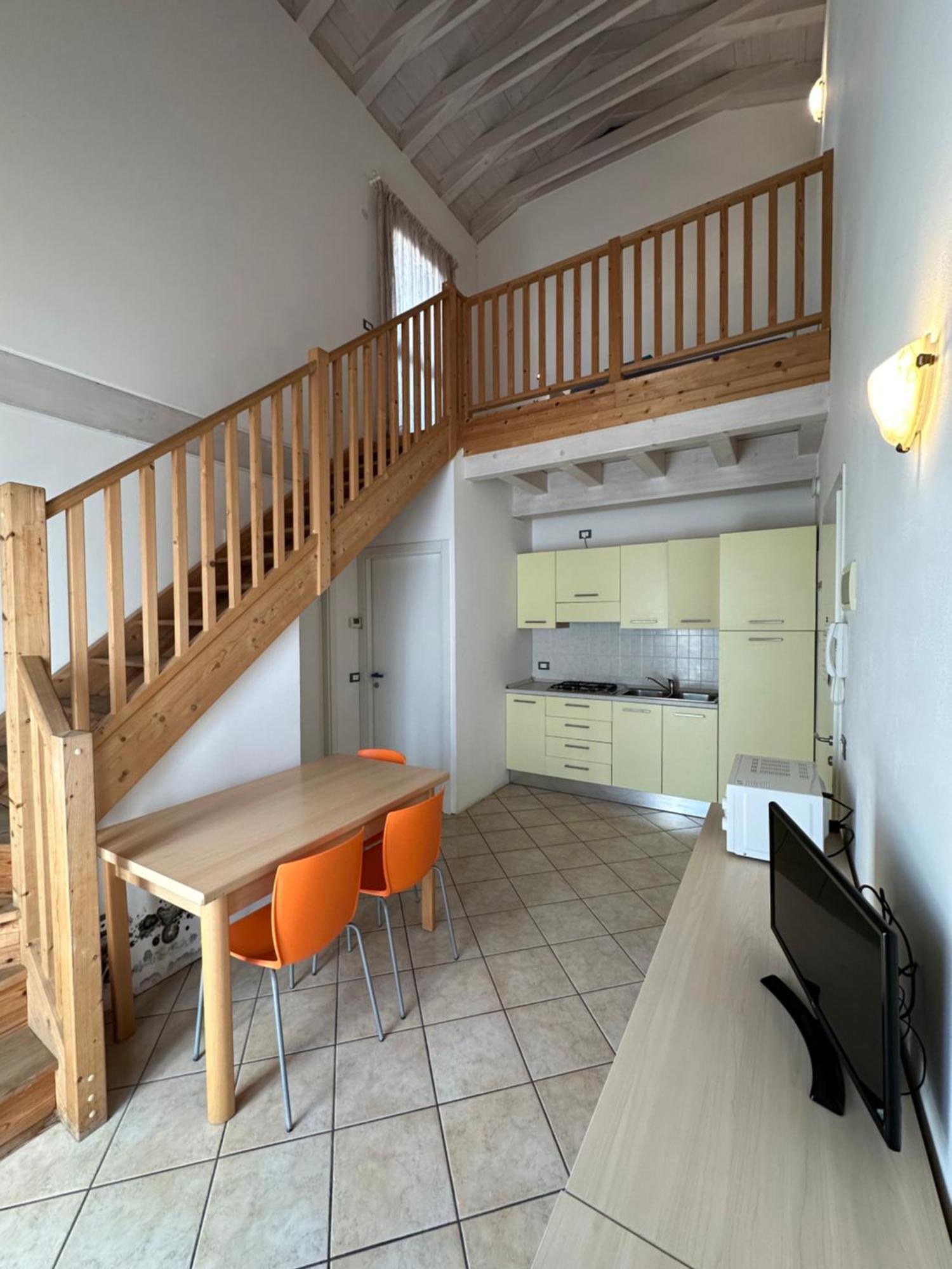 Residence Stefania Attici Su 2 Livelli - Agenzia Cocal 카오를레 외부 사진